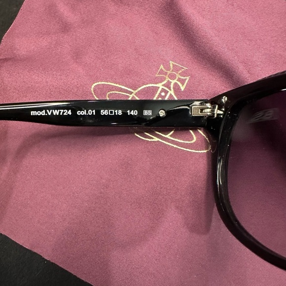 Vivienne Westwood Cat-eye Metal Edged Sunglasses EUC​ Vintage​ - Picture 4 of 9